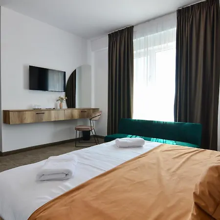 Alemar Mamaia Nord Otel *