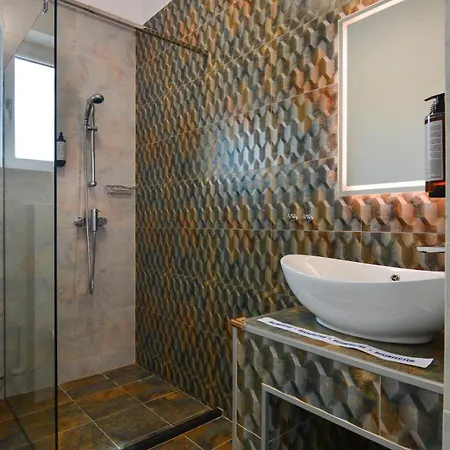 Alemar Mamaia Nord Otel