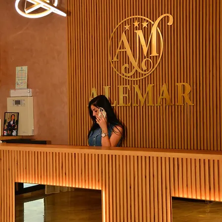 酒店 Alemar Mamaia Nord 那沃达利
